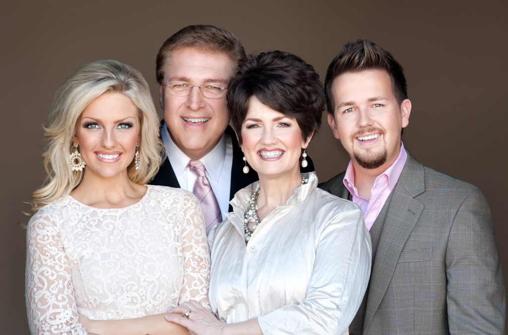 The Rick Webb Family presents The Glory & Majesty of Christmas